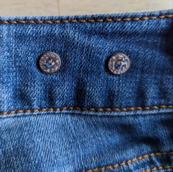 CAbi Slim Boyfriend Jeans - Picture 9 of 11